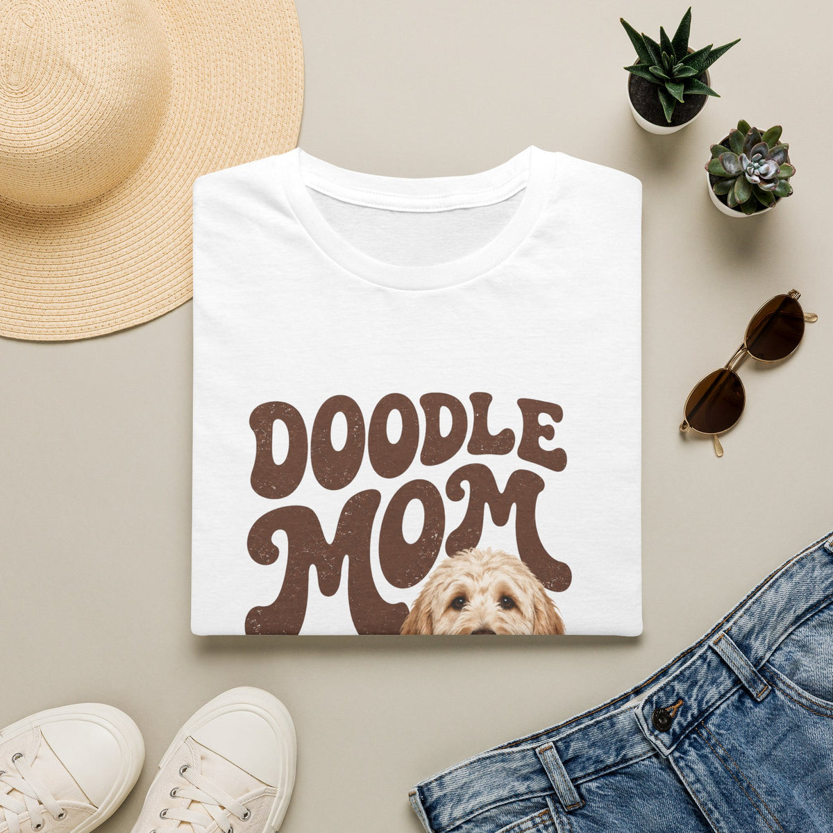 Retro Doodle Mom T-Shirt - Groovy style. Doodle love. Momma pride.
