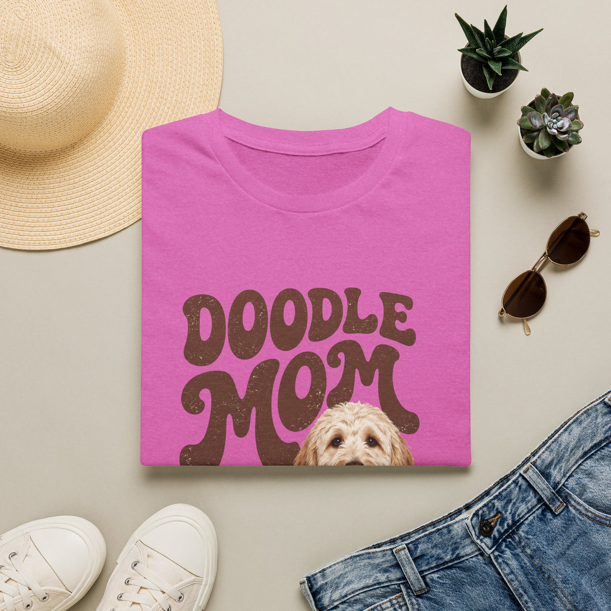 Retro Doodle Mom T-Shirt - Groovy style. Doodle love. Momma pride.