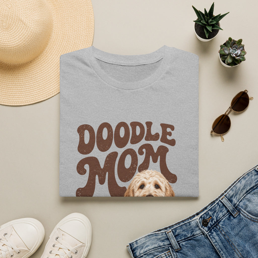 Retro Doodle Mom T-Shirt - Groovy style. Doodle love. Momma pride.